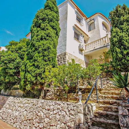 Villa Monica